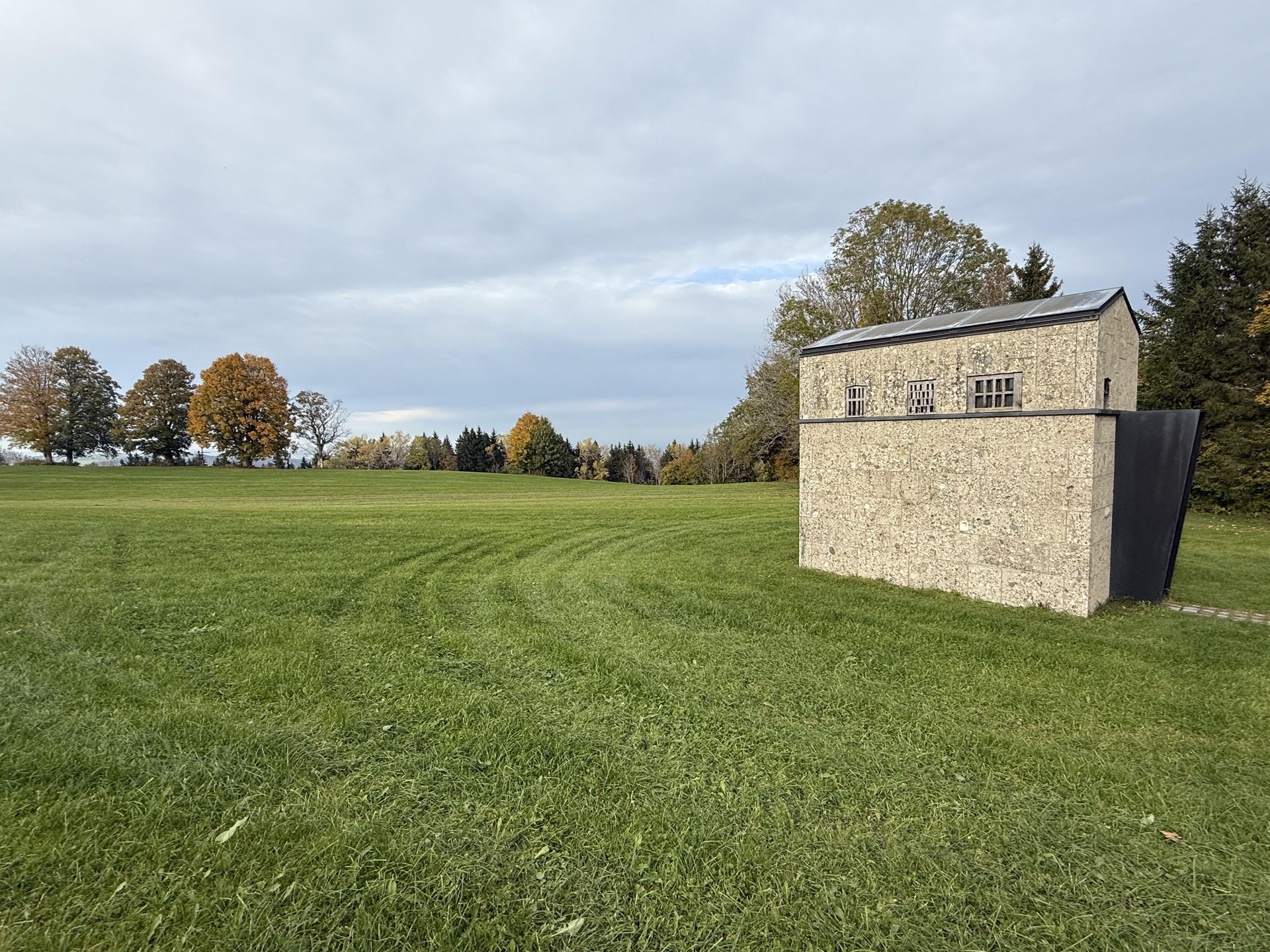 Michele de Lucchi. Kapliczka w Bawarii