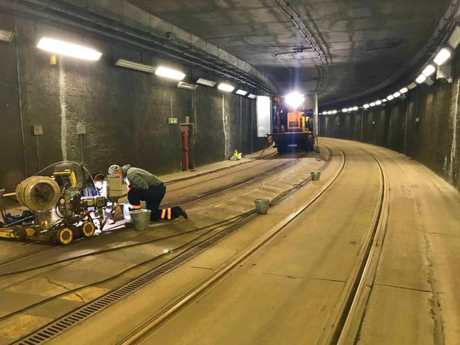 Remont zamkniętego tunelu pod Dworcem Głównym