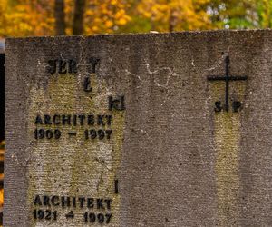 Stare Powązki. Groby architektów