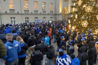 Protest kibiców Ruchu Chorzów w sprawie stadionu klubu [GALERIA] 