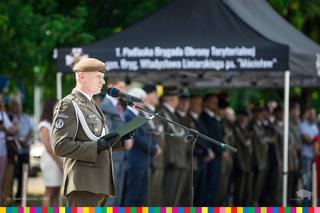 Wakacje z WOT. Nowi Terytorialsi z Podlasia złożyli przysięgę w Białymstoku [ZDJĘCIA]