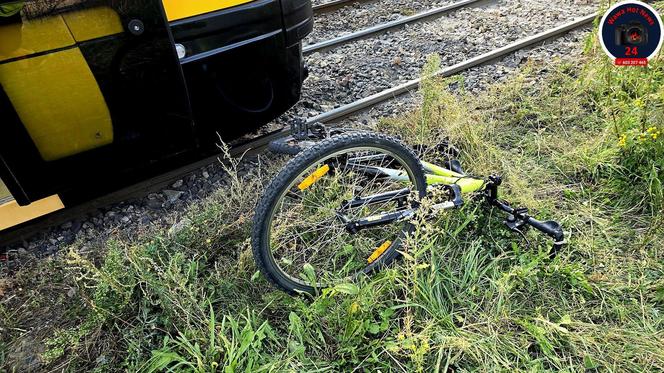 Zderzenie rowerzystki z tramwajem na Woli