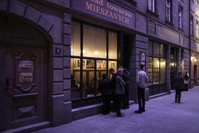 Wystawa główna w Muzeum II Wojny Światowej 