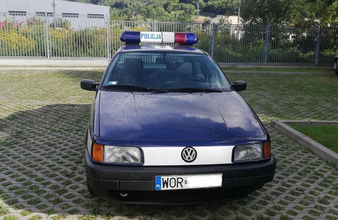 "A to byli przebierańcy"! Lewi policjanci zatrzymani w fałszywym radiowozie