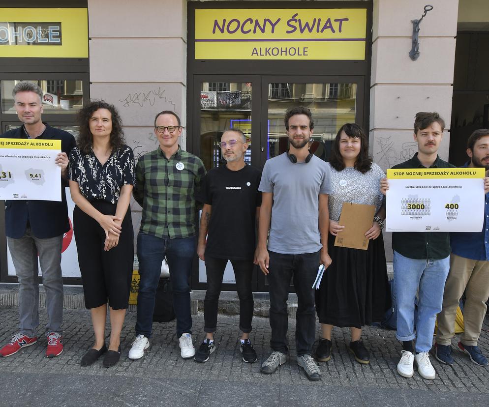 Nocna prohibicja w Warszawie. Aktywiści chcą zakazu sprzedaży alkoholu po godz. 22