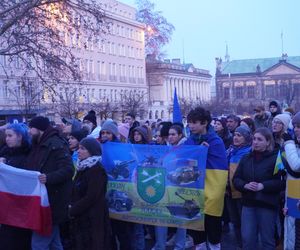 Manifestacja w trzecią rocznicę wybuchu wojny w Ukrainie