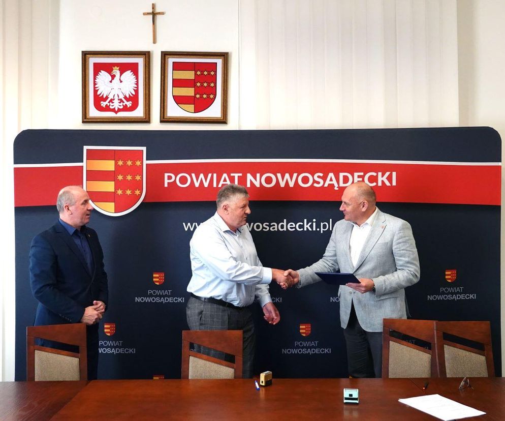 Ubywa azbestowych dachów w regionie sądeckim. W tym roku będą zlikwidowane kolejne