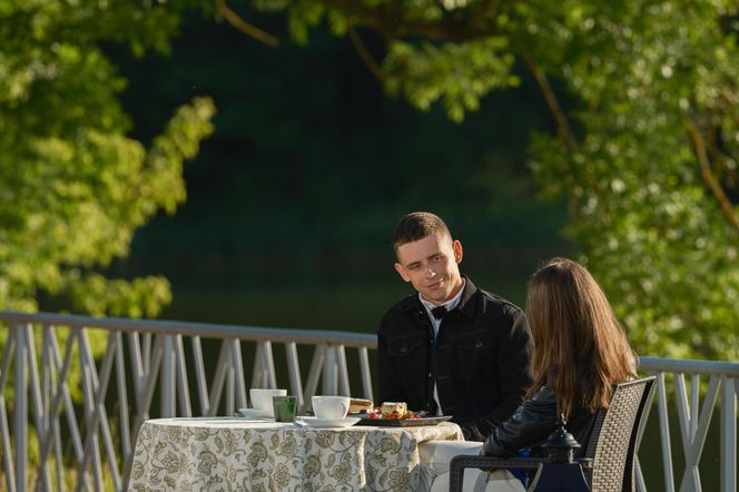 Sercowe rozterki, fortel "na teściową", decydujące randki