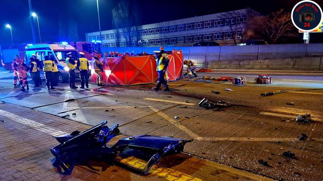 Jechał pod prąd i zmiażdżył nadjeżdżający samochód. Śmiertelny wypadek na Mokotowie