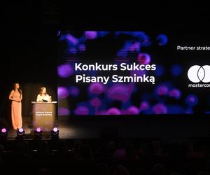 70 lat i taka forma?! Jolanta Kwaśniewska przyćmiła młodsze gwiazdy na czerwonym dywanie