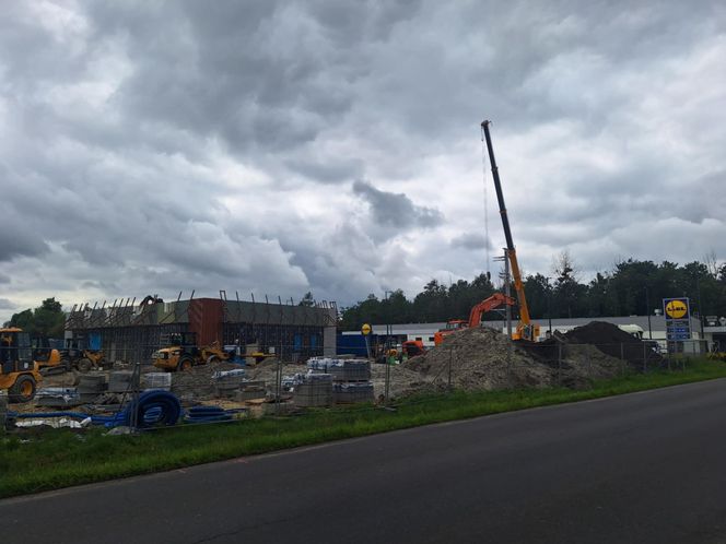 Budowa restauracji McDonald's w Świerklańcu
