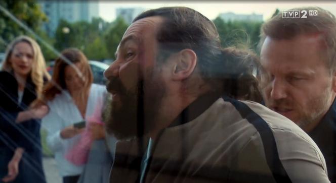 M jak miłość, odc. 1459: Andrzej (Krystian Wieczorek), Kacper (Wojciech Wachuda)