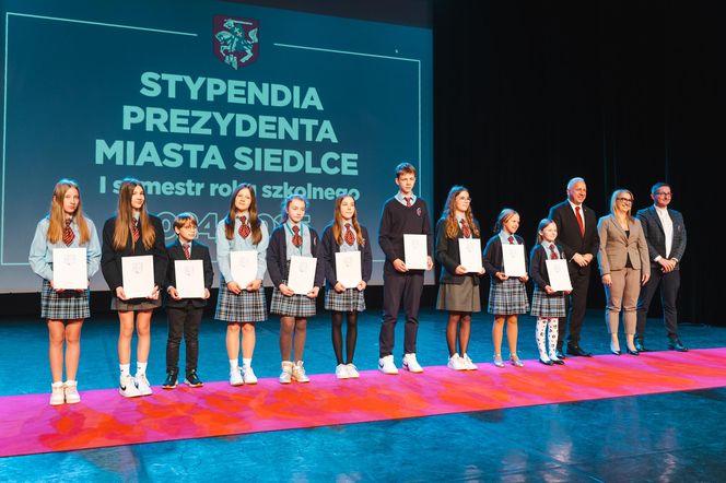 Blisko 700 najzdolniejszych siedleckich uczniów z nagrodami za dokonania w nauce!