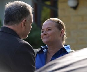 Pierwsza miłość odcinek 3950. Hubert (Rafał Szałajko), Paulina (Jowita Budnik)