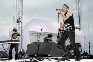 Szokujące wyznanie Szymona Wydry. Finalista 1. edycji Idola został napadnięty i porażony prądem!