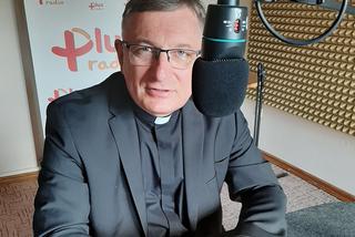 [WYWIAD] Z biskupem Krzysztofem Zadarką o kryzysie migracyjnym, wywołanym  atakiem Rosji na Ukrainę
