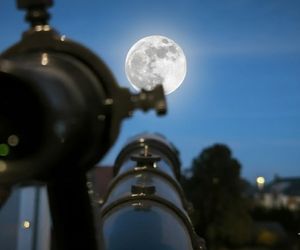 Superksiężyc nad Lesznem – dziś największa pełnia roku