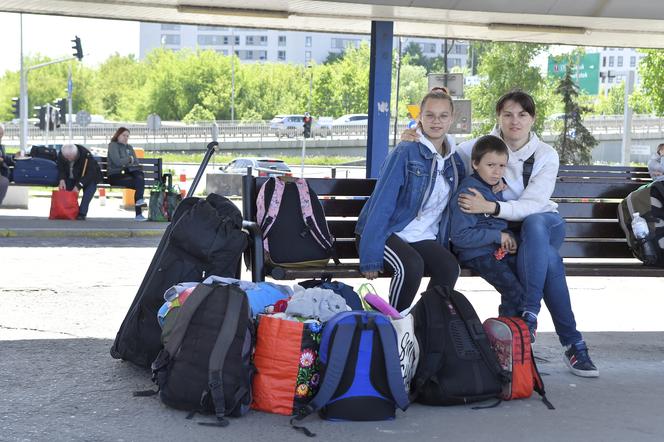 Uchodźcy z Ukrainy masowo wyjeżdżają z Warszawy