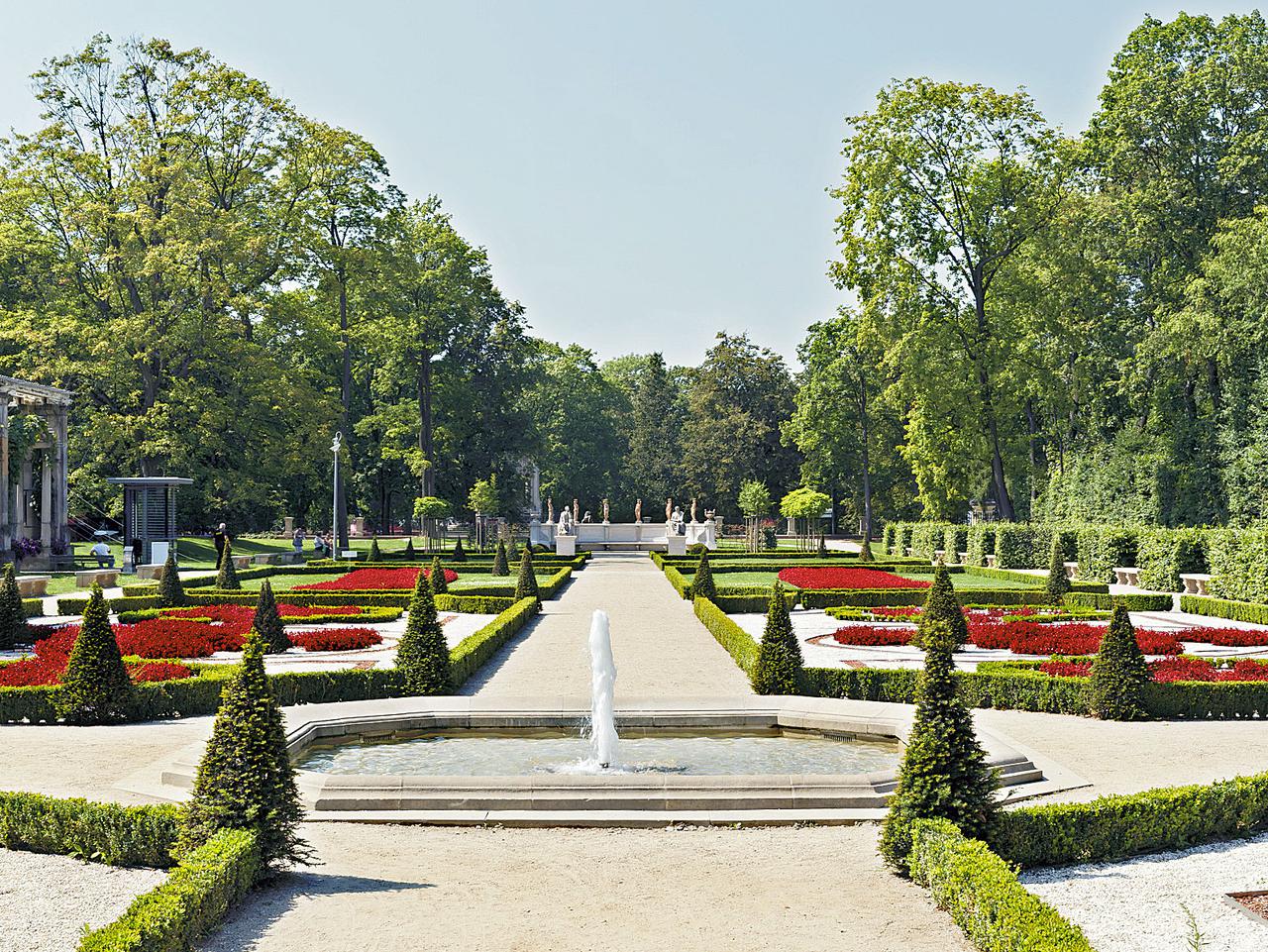 Południowe Dzielnice: Mokotów, Ursynów, Wilanów: Po sąsiedzku z królem Janem