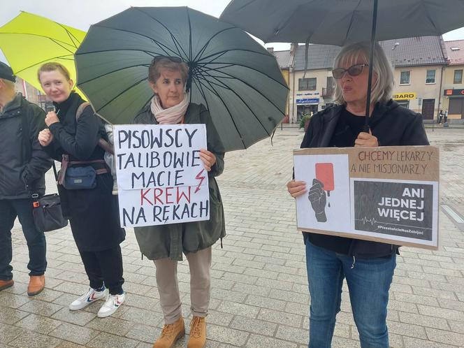 Protest pod hasłem "Ani jednej więcej" Starachowice 14.06.2023