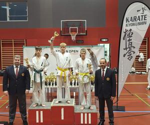 AUSTRIAN OPEN i 8 medali dla zawodników Kaliskiego Klubu Karate Kyokushinkai.