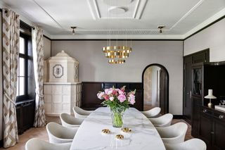 Zabytkowa secesyjna willa niedaleko Zurychu