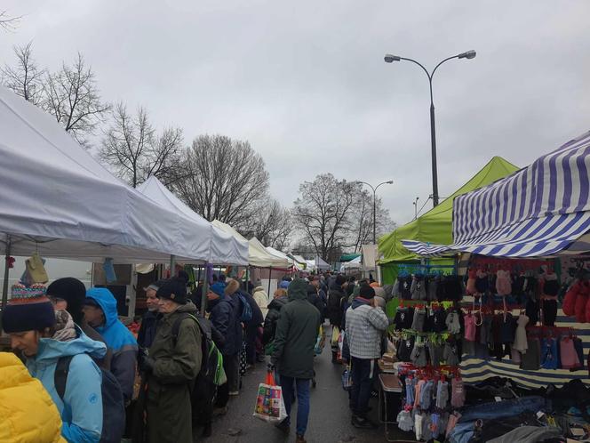 Bazarek Na Dołku w Warszawie