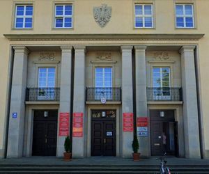 61-latek skazany za molestowanie 12-latki. Matka ofiary też pójdzie siedzieć