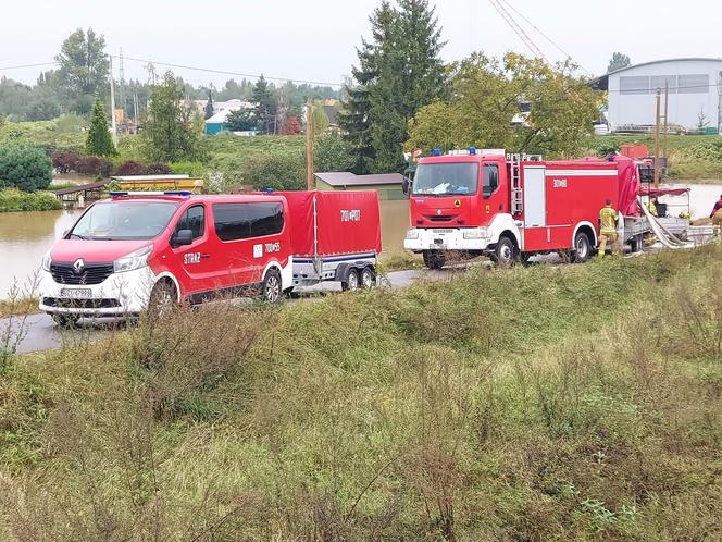 Sytuacja powodziowa w Czechowicach-Dzieciach nadal zła