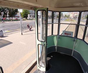 Zabytkowe tramwaje i autobusy na ulicach Wrocławia! Sprawdź, gdzie znaleźć je w sierpniu 