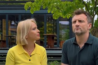 M jak miłość na planie. Dorota (Iwona Rejzner), Bartek (Arkadiusz Smoleński) 