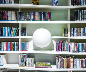 Metroteka – biblioteka na stacji metra M2 Kondratowicza w Warszawie