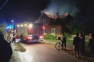 Koszmarny pożar w Kuźnicy Starej pod Kłobuckiem. 7 osób straciło dach nad głową