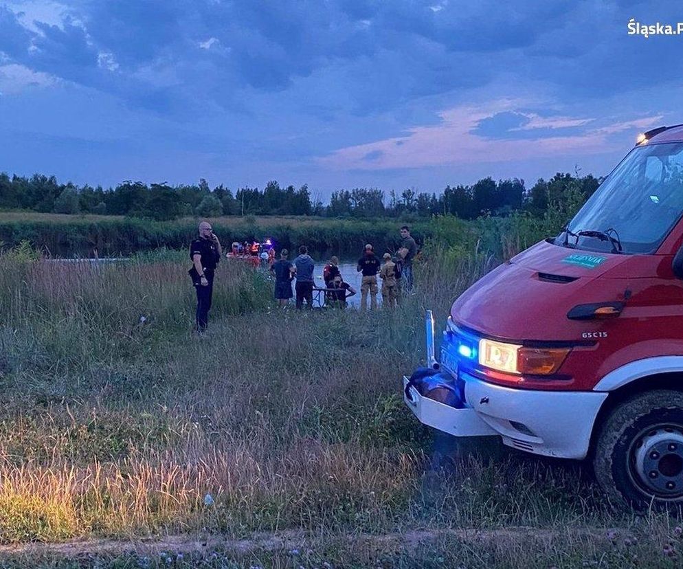 Tragedia w Raciborzu. Łowił ryby z ojcem, chciał schłodzić się w wodzie. 21-latek nie żyje