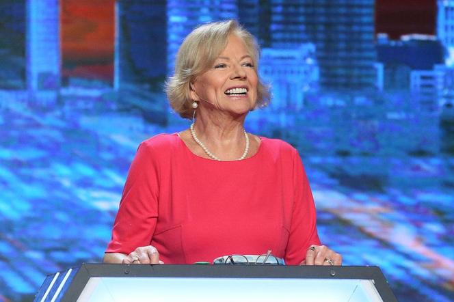 Szokujące sekrety urody gwiazd. Olejek z kupy osiołka na twarz, krem do sutków na usta