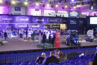 Widzowie przed i w trakcie Cavaliady 2023 w Poznaniu