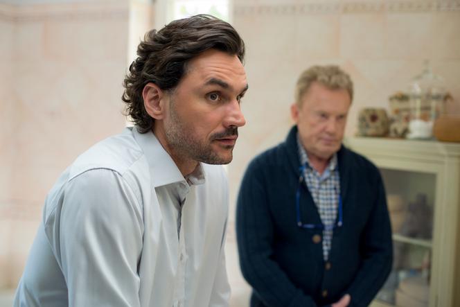 Lekarze 5 sezon odc. 3. Gustaw Keller (Daniel Olbrychski), Andrzej (Piotr Jankowski)