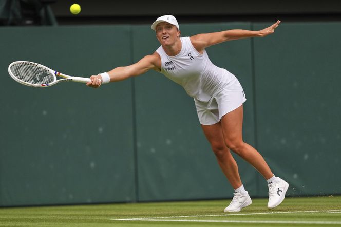 Iga Świątek w czwartej rundzie Wimbledonu