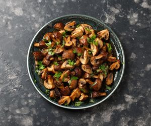 Grzyby duszone na zimę: tradycyjny przepis, który zawsze się udaje