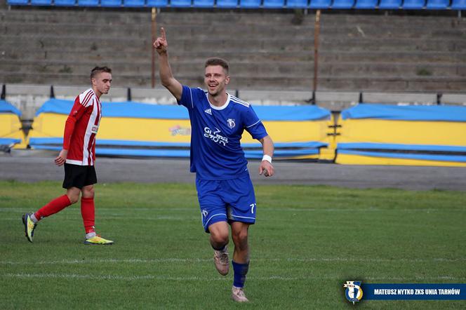 Unia pokonała w derbach Tarnovię 3-0