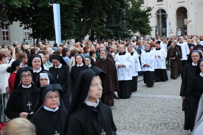 75 lat temu obraz Matki Boskiej w Lublinie zapłakał. Wierni uczcili rocznicę „Cudu lubelskiego” procesją różańcową