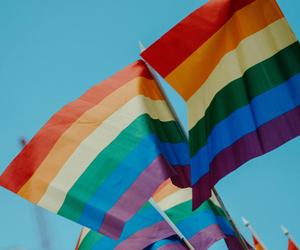 Szkoły przyjazne LGBT. Toruń wypada lepiej od Bydgoszczy