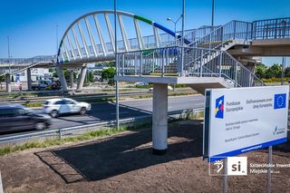 Nowa kładka nad ul. Struga