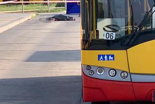Warszawa: Makabra na Bemowie. Nie żyje piesza potrącona przez autobus