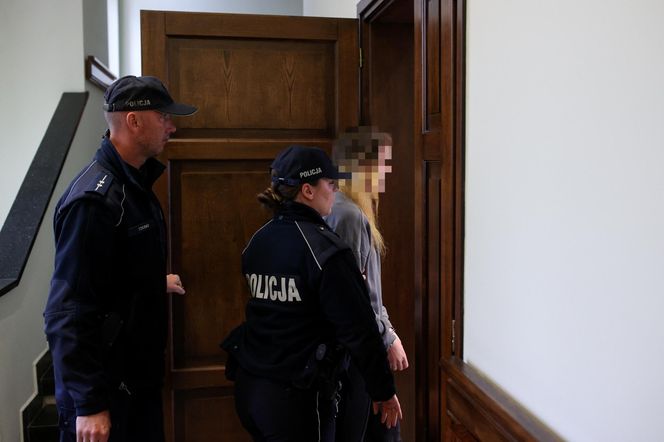 Tajny proces dziewczyny oskarżonej o usiłowanie zabójstwa matki