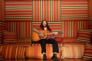 Shawn James wraca do Polski po blisko 9 latach! Zagra w Warszawie w marcu 2026