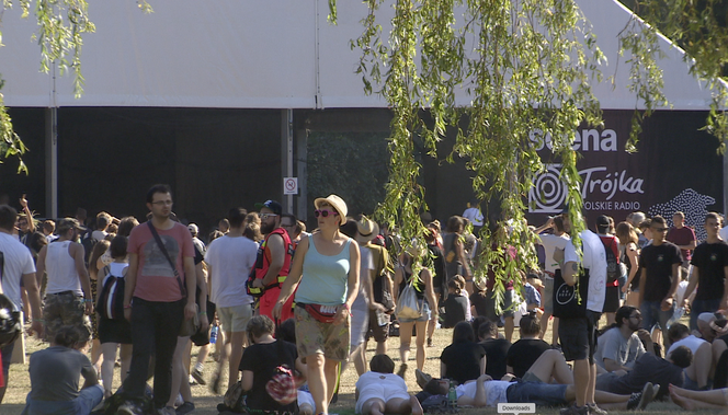 Trwa kolejna edycja OFF Festivalu! Setki ludzi bawią się w Katowicach [ZDJĘCIA]