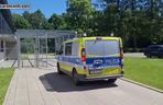 Jelenia Góra. 51-latka uciekła po uwięzieniu w pustostanie. Była wielokrotnie bita przez 40-latka.
