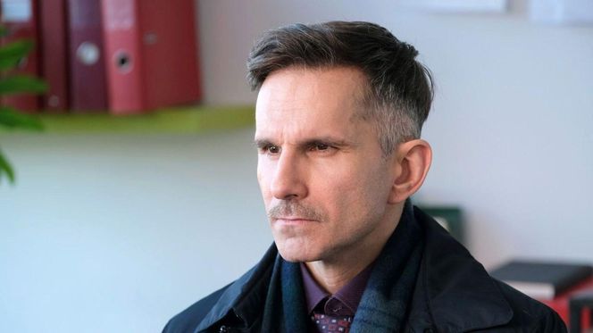 M jak miłość odc. 1852. Kamil Gryc (Marcin Bosak)