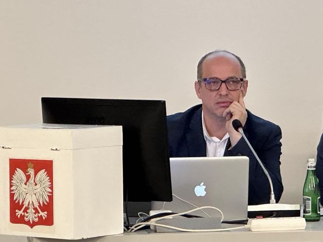 Ostrów. Polityczne potyczki w Radzie Miejskiej